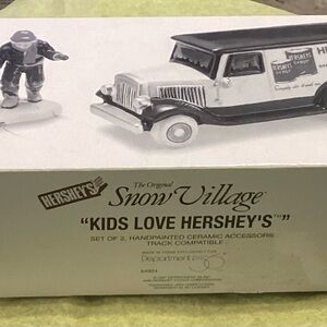 Hershey's Snow Village Hersey’s Truck Ceramic Set